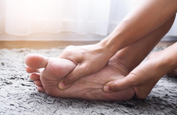Methods based on nature for relieving the pain of peripheral neuropathy