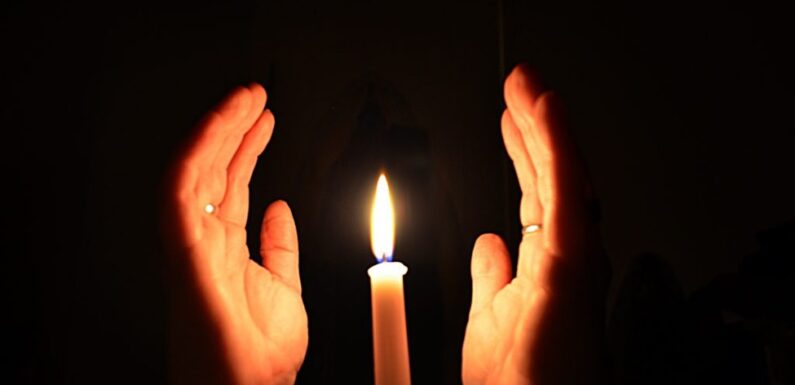 Candle Magic – How to Use Candles in Manifestation