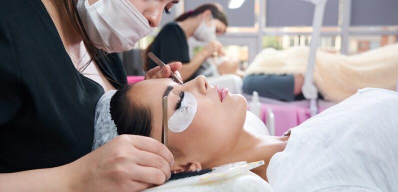 Debunking 10 Myths About Korean Eyelash Extensions & Eyebrow Embroidery