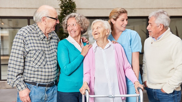 Nutrition & Hydration Strategies for Seniors with Limited Mobility
